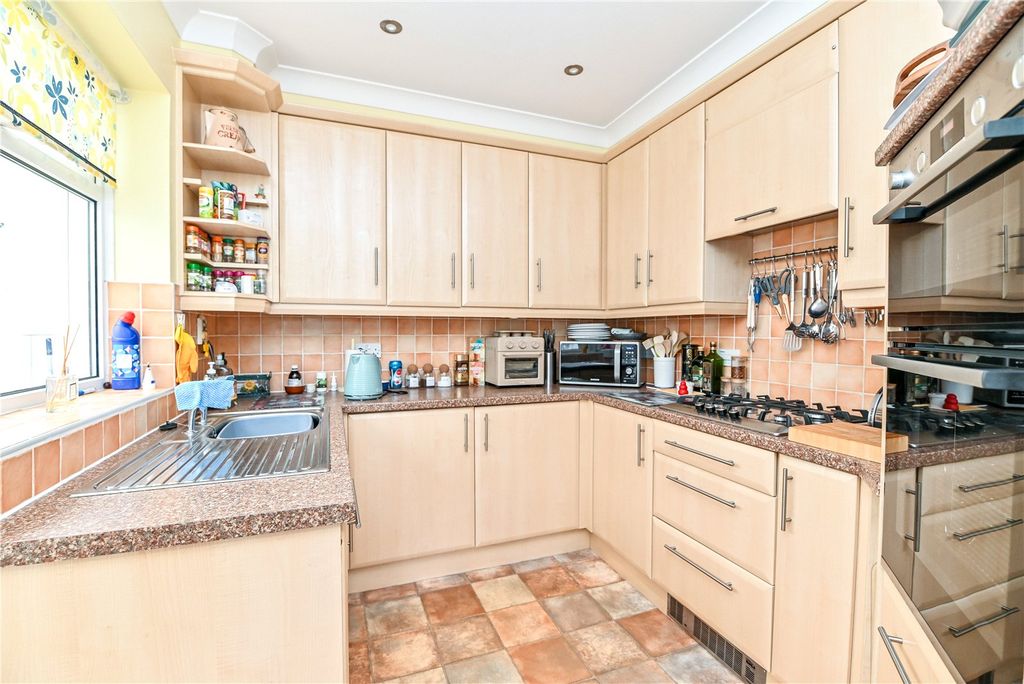 Property photo 3 of 20 Picture No. 03