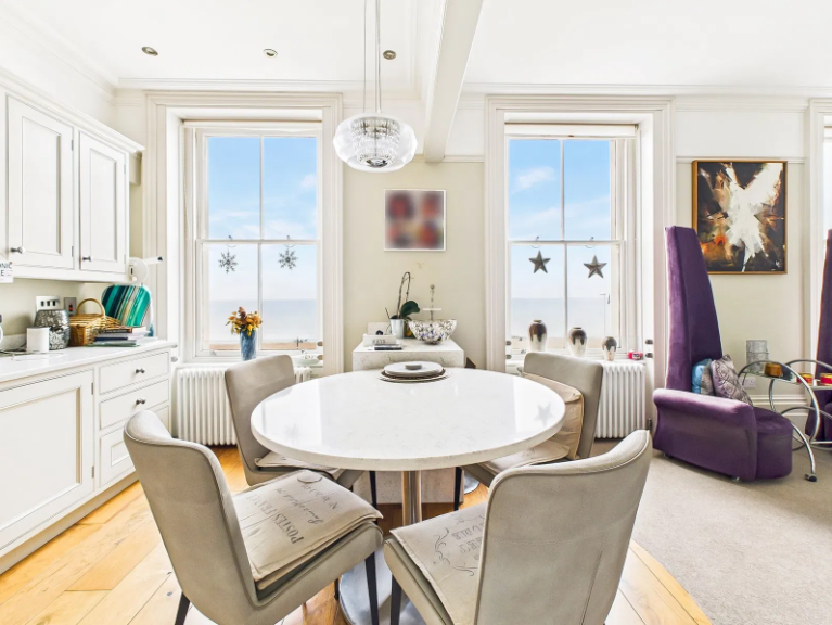 Property photo 2 of 18 2