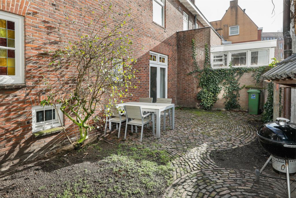 Property photo 3 of 57