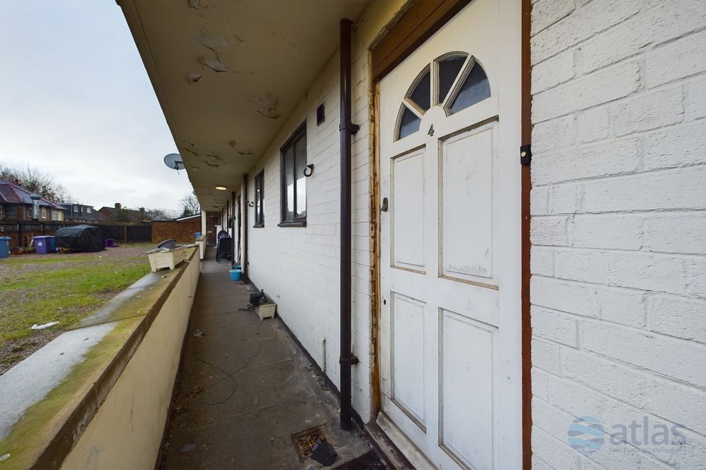 Property photo 1 of 4 Front Elevation