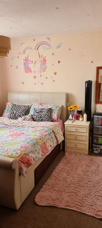 Property photo 3 of 19 Photo 2