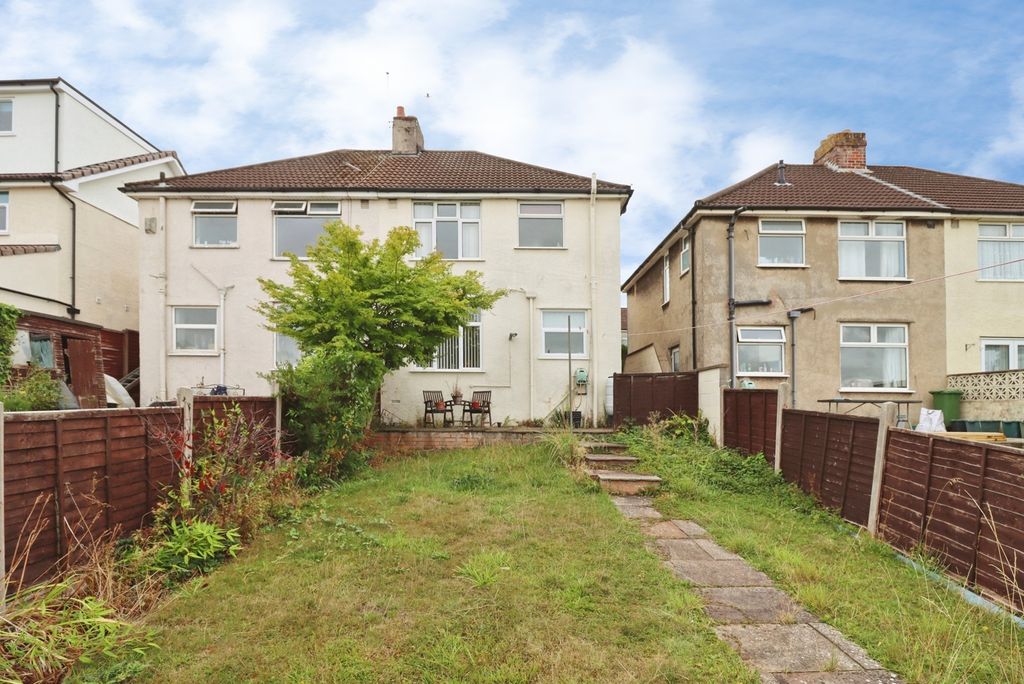 Property photo 2 of 15 Pbox-Img.Jpg