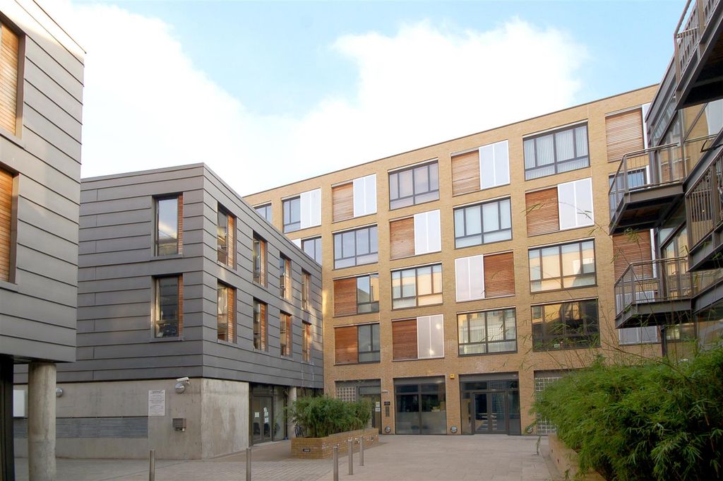 Property photo 1 of 7 Timber Yard Court Yard.Jpg