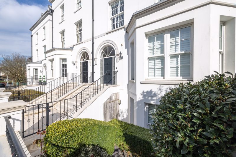 Property photo 1 of 25 3 Derby Square