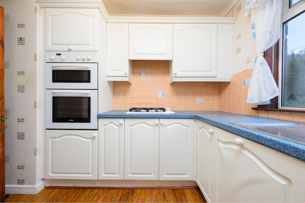Additional image 7 of 2 bed end terrace house for salePennyfern Road, Greenock PA16