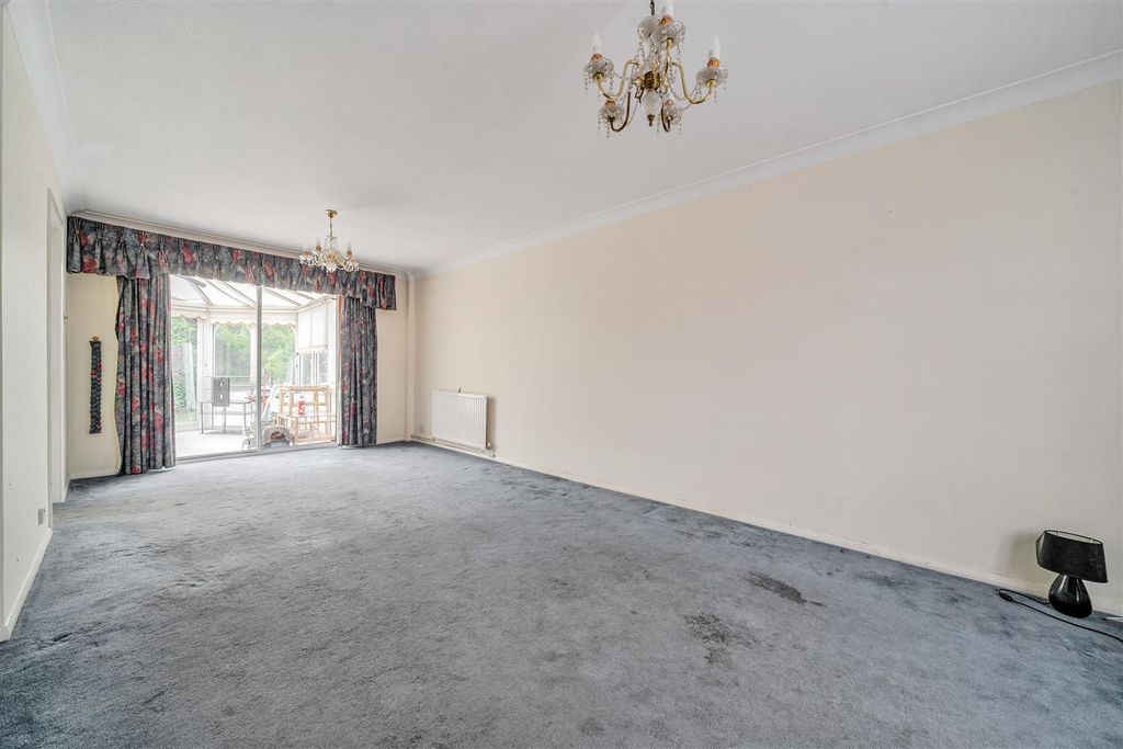Property photo 3 of 15 Living/Dining Room