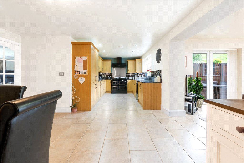 Property photo 3 of 21 Kitchen Diner