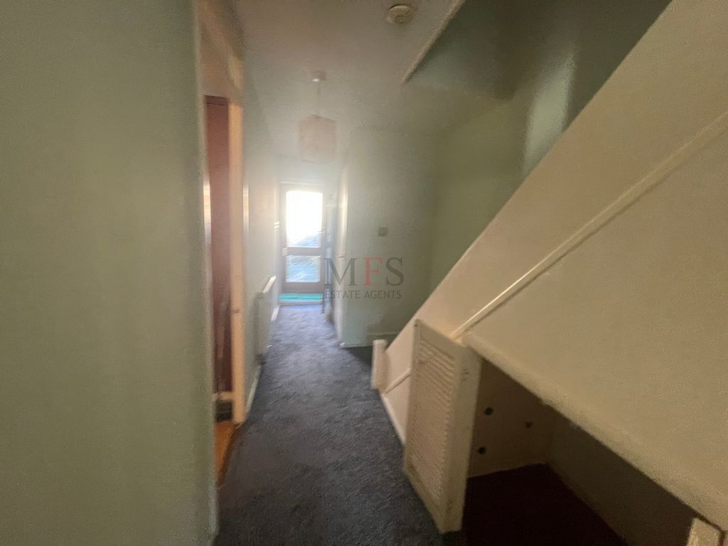 Property photo 3 of 17 Photo 3