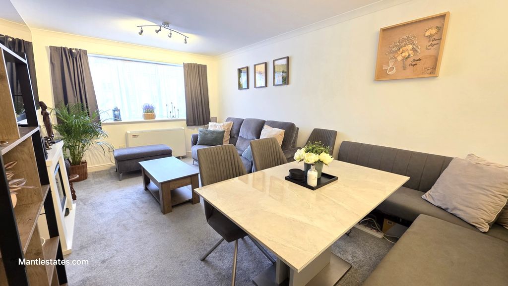 Property photo 3 of 21 Lounge - Dining Area