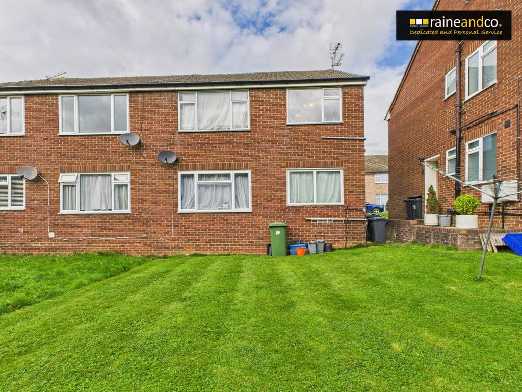 Property photo 3 of 6