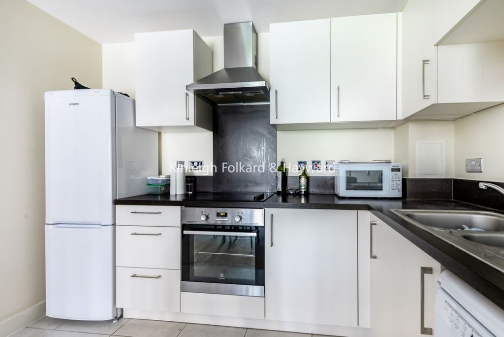 Property photo 3 of 6 Afcf8243-3F1F-494d-9