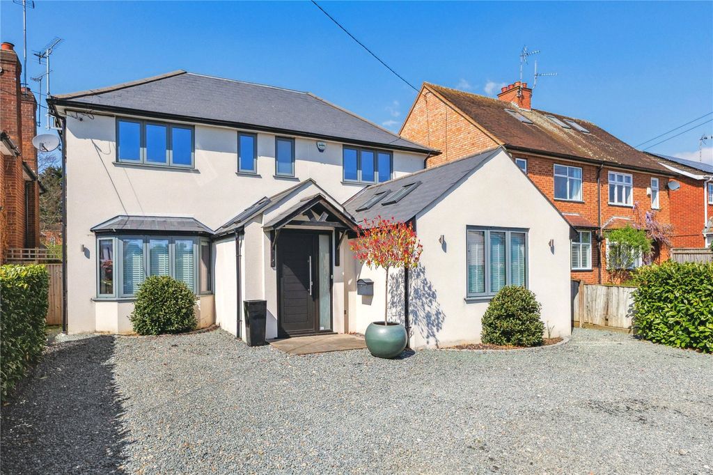 Property photo 1 of 17 Frontage