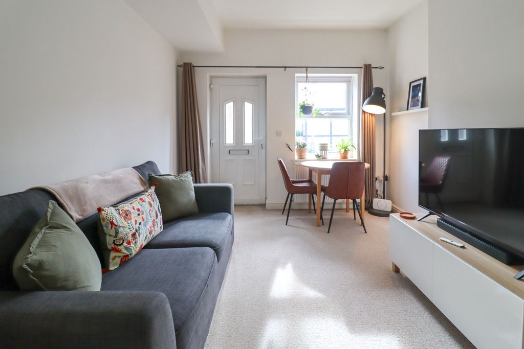 Property photo 3 of 15 4534936