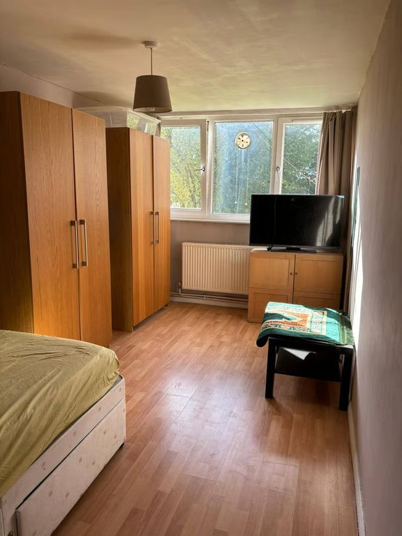Property photo 2 of 2
