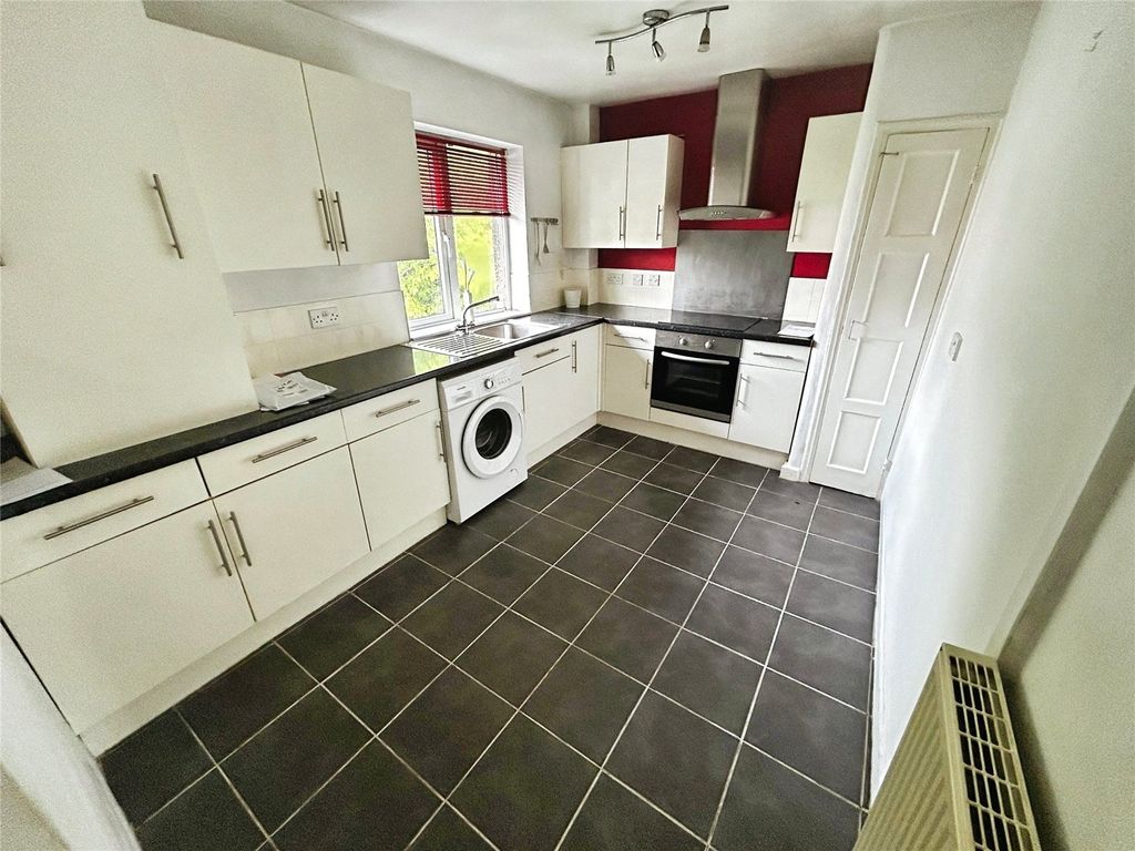 Property photo 2 of 7 Picture No. 04