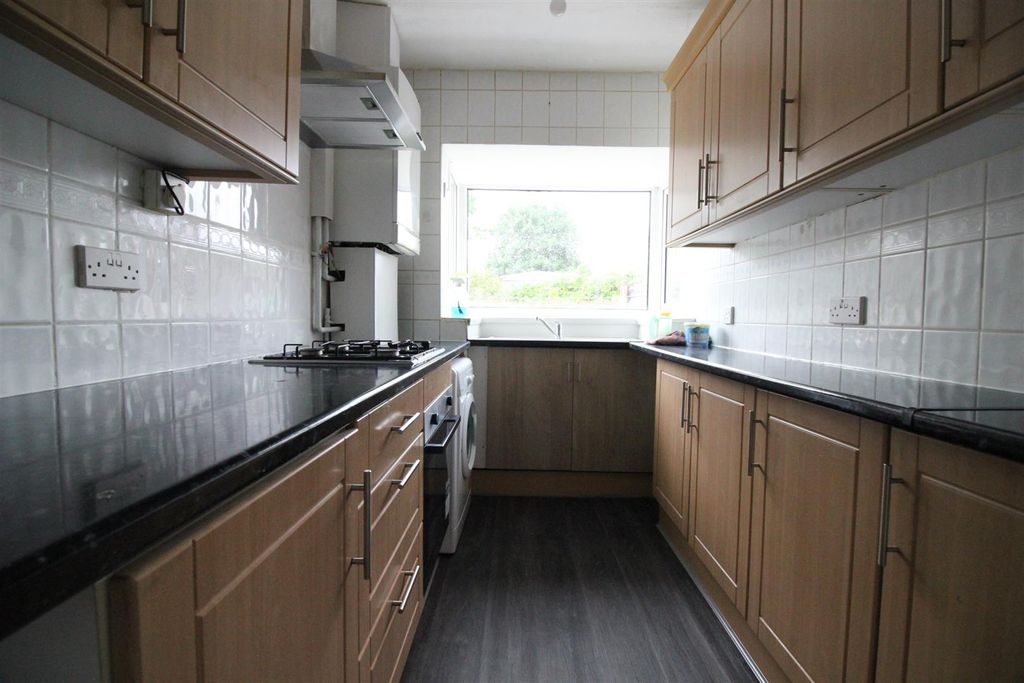 Property photo 3 of 8 B2698895-590D-4826-82CC-B1388C62514C.Jpeg