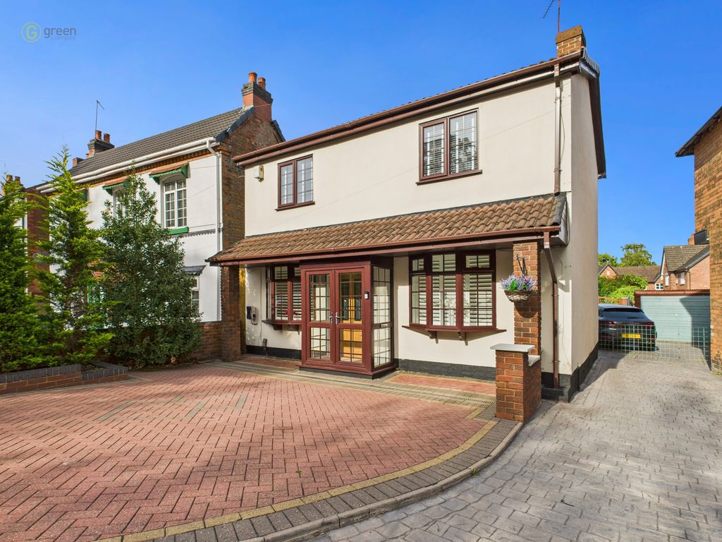 Property photo 1 of 94