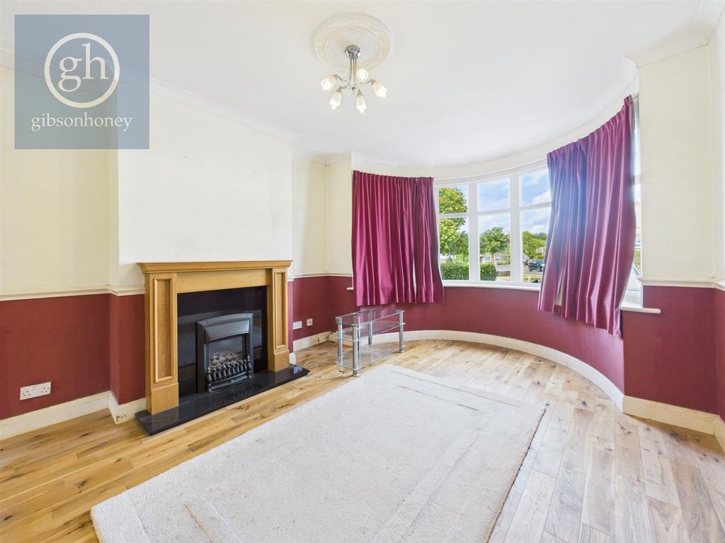 Property photo 2 of 14 Cam05080G0-Pr0163-Still002.Jpg