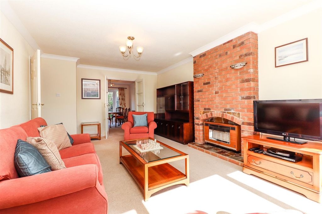 Property photo 3 of 26 Img_2230.Jpg