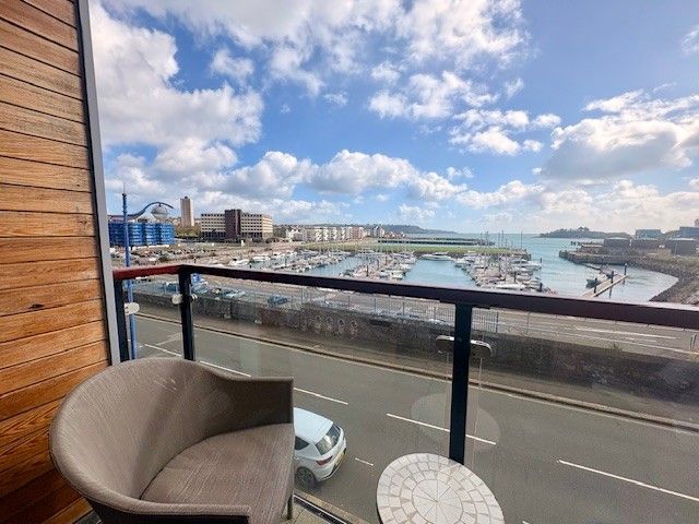 Property photo 2 of 39 Image