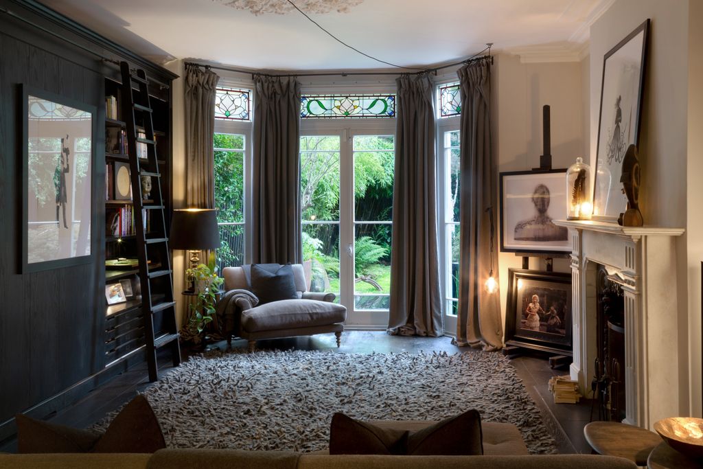 Property photo 2 of 16