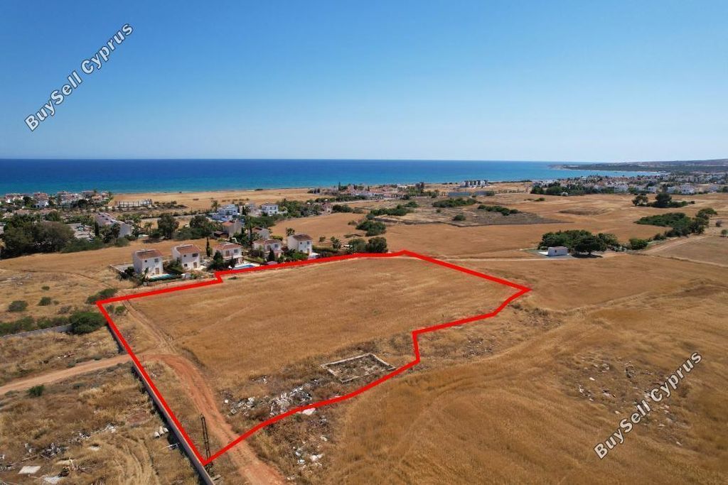 Property photo 1 of 3