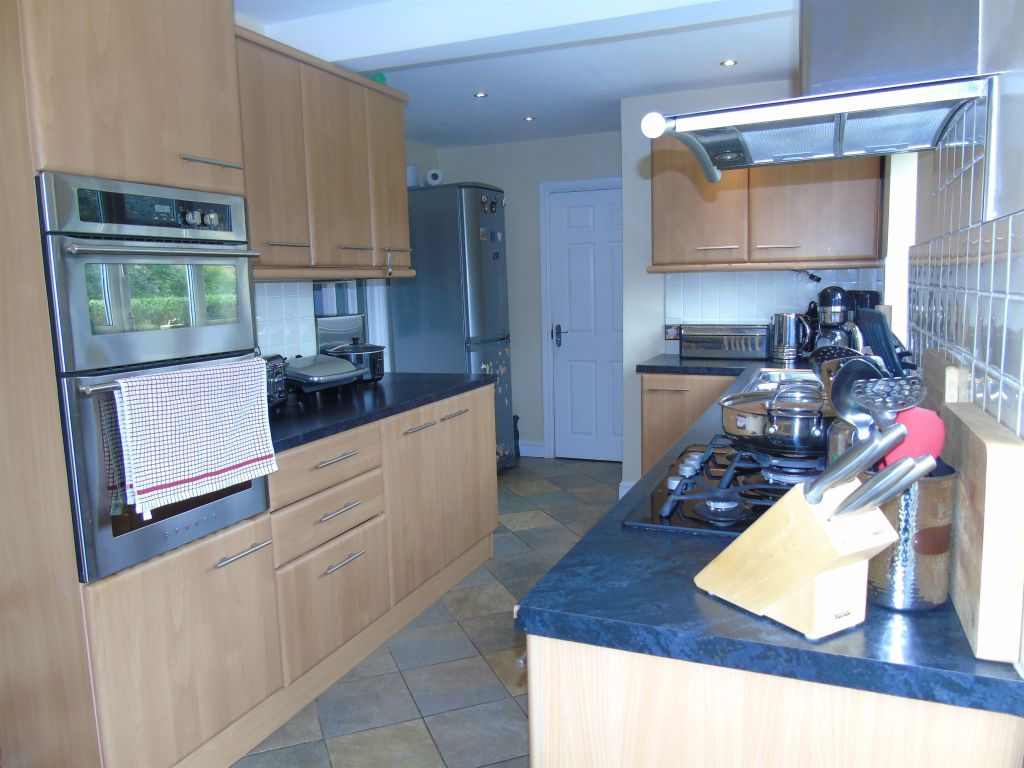Property photo 2 of 5