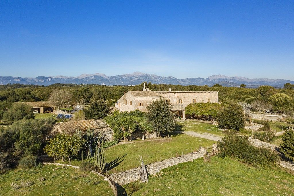 Property photo 1 of 20 Aerial (8)