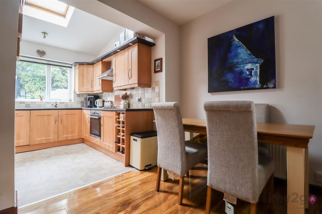 Property photo 3 of 21 Img_9745.Jpg