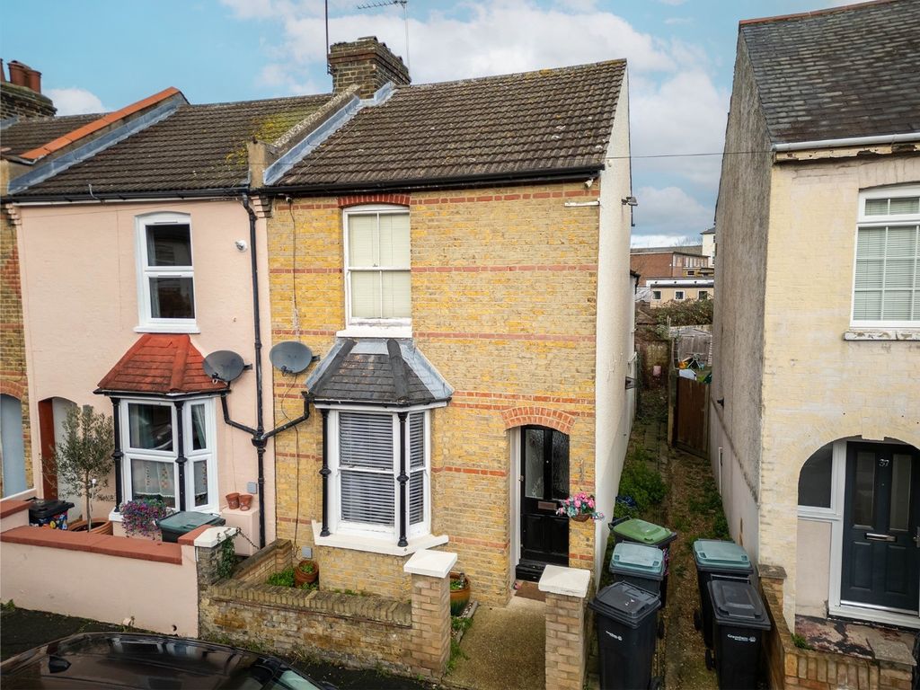 Property photo 1 of 10 5594420