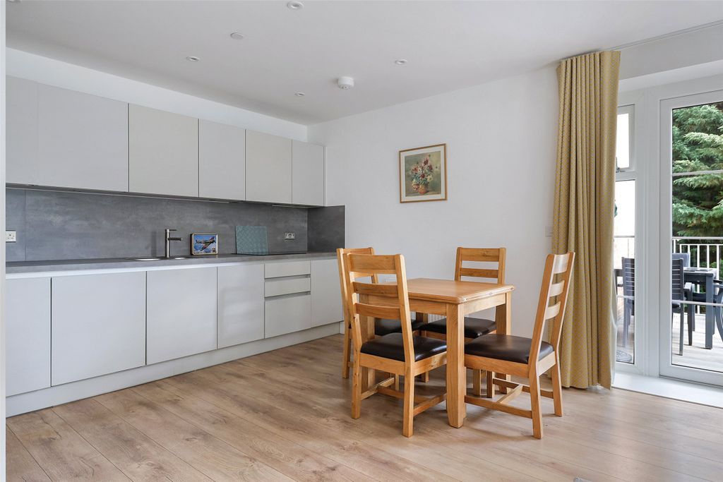 Property photo 3 of 14 Picture No. 02