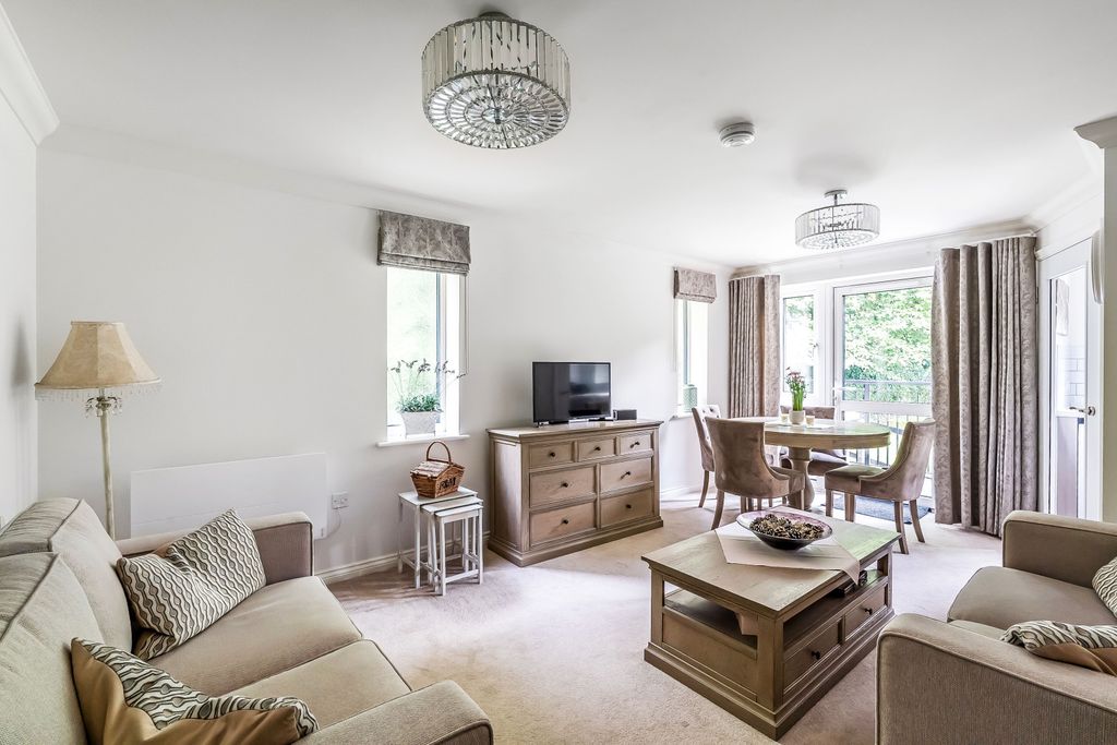 Property photo 2 of 15 Picture No. 04