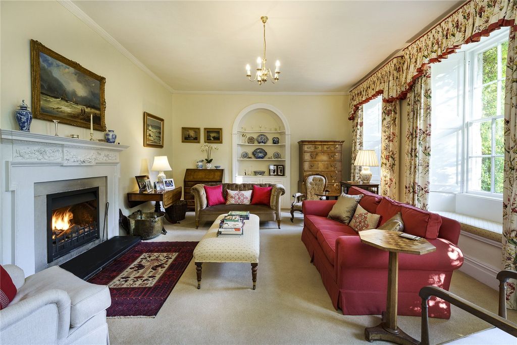Property photo 2 of 30 Drawing Room