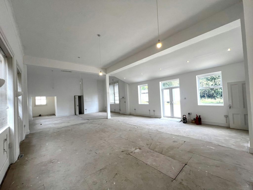 Property photo 3 of 8 Img_3570.Jpg