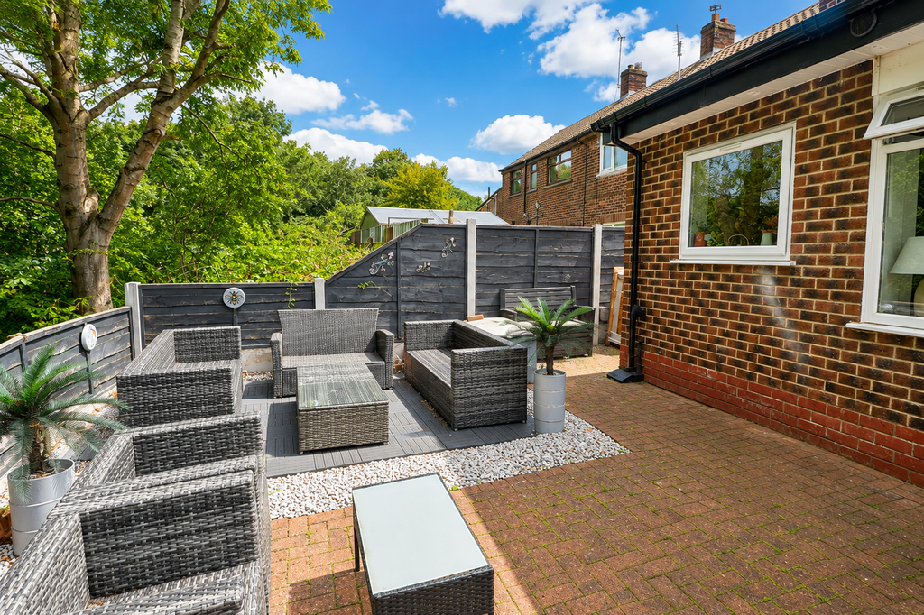 Property photo 2 of 5 Outdoor Seating Area