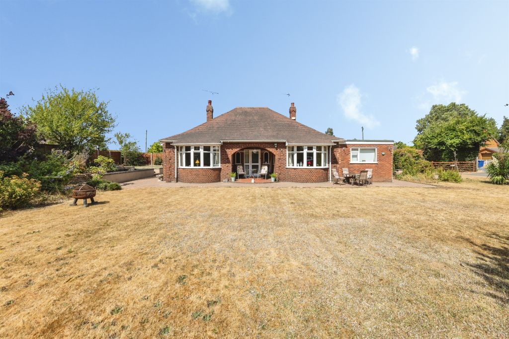 Property photo 1 of 27
