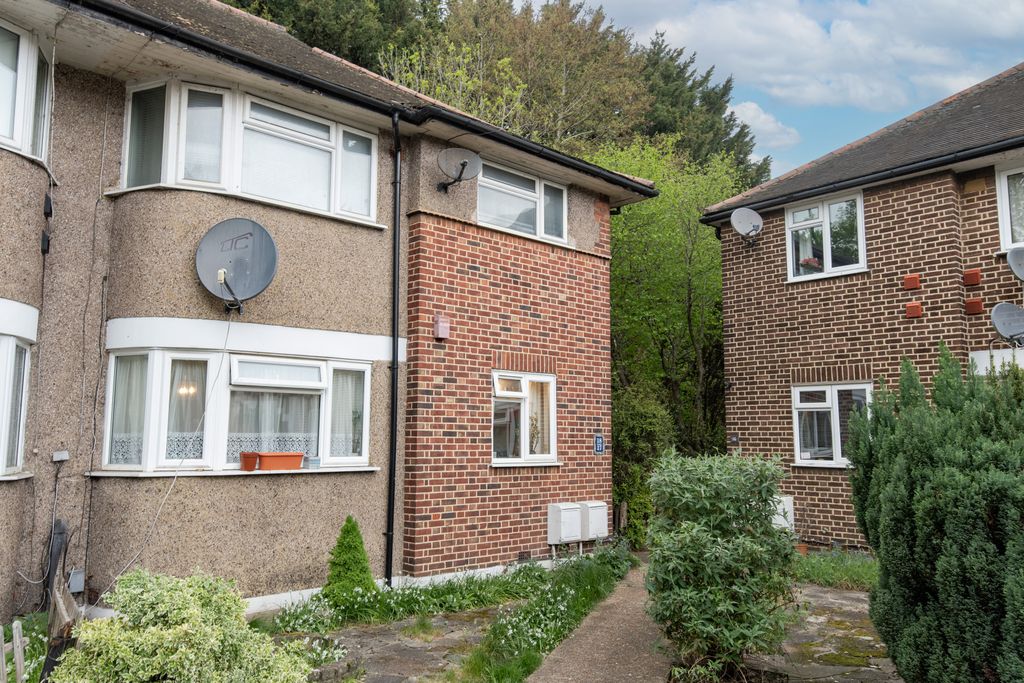 Property photo 1 of 9