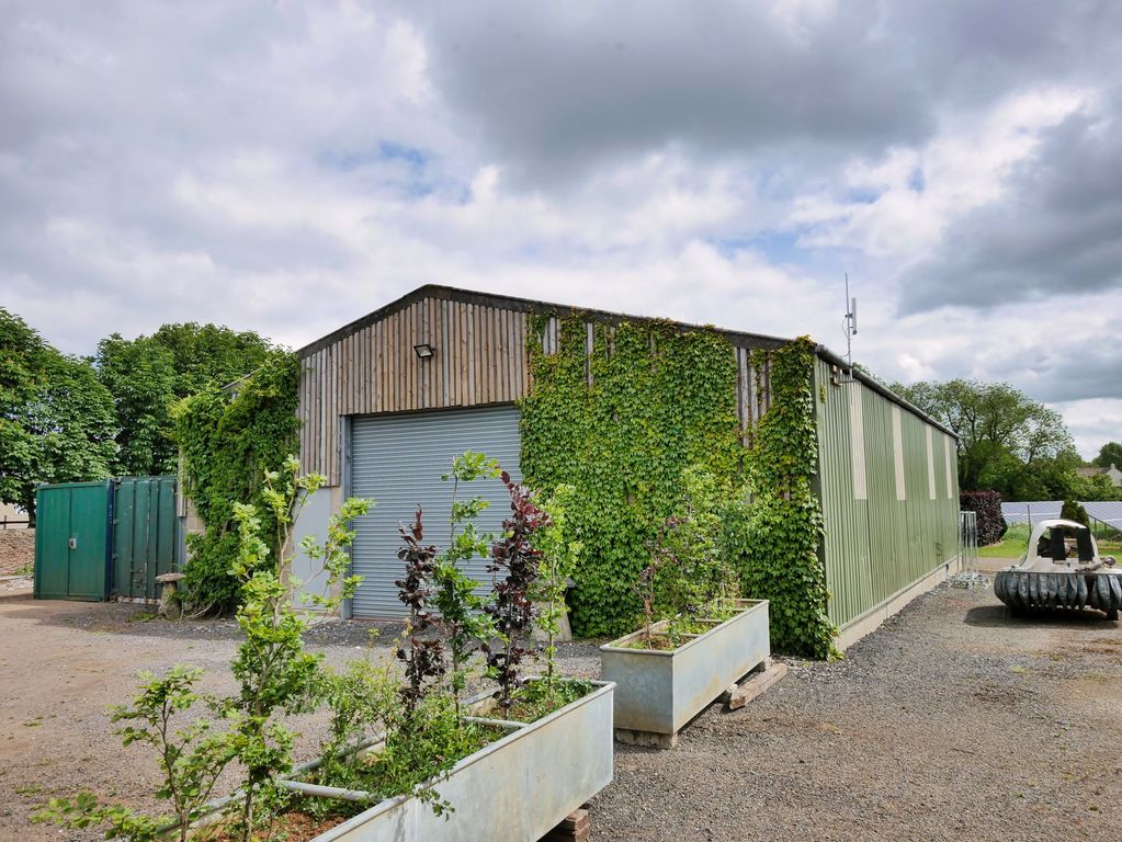 Property photo 2 of 2