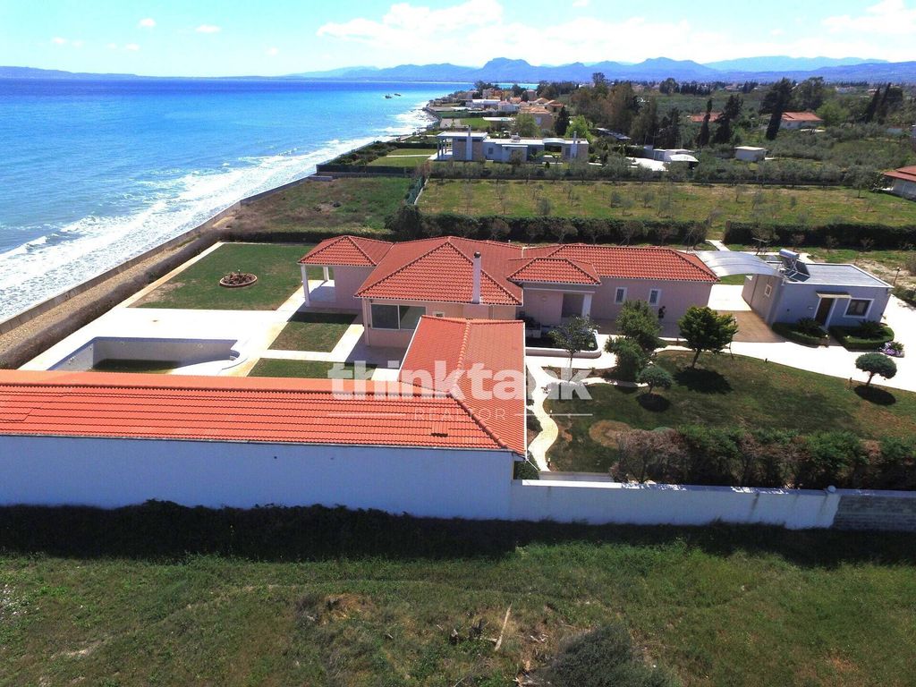 Property photo 2 of 16