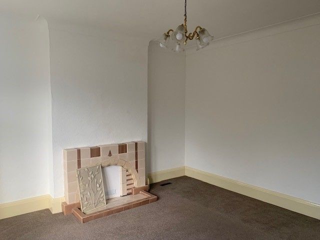 Property photo 3 of 26