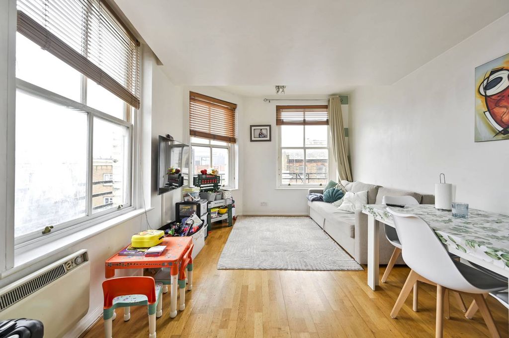 Property photo 2 of 7