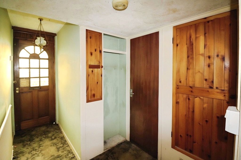 Property photo 3 of 16 Picture No. 01