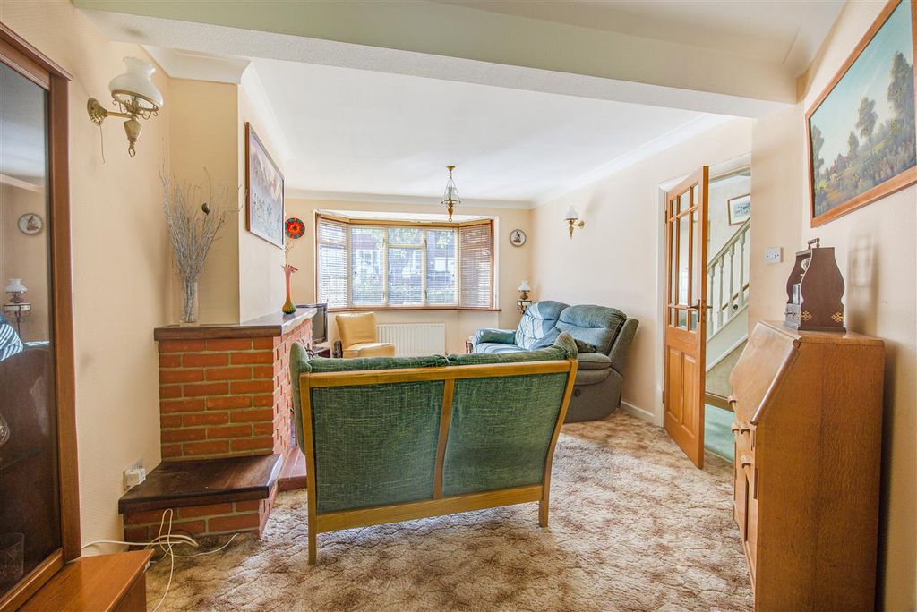 Property photo 3 of 17 1. Sitting Room 2