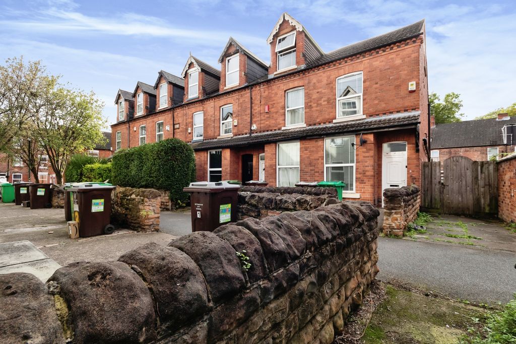 Property photo 1 of 18 Photography