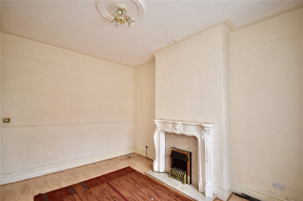 Property photo 3 of 15 Picture No. 09