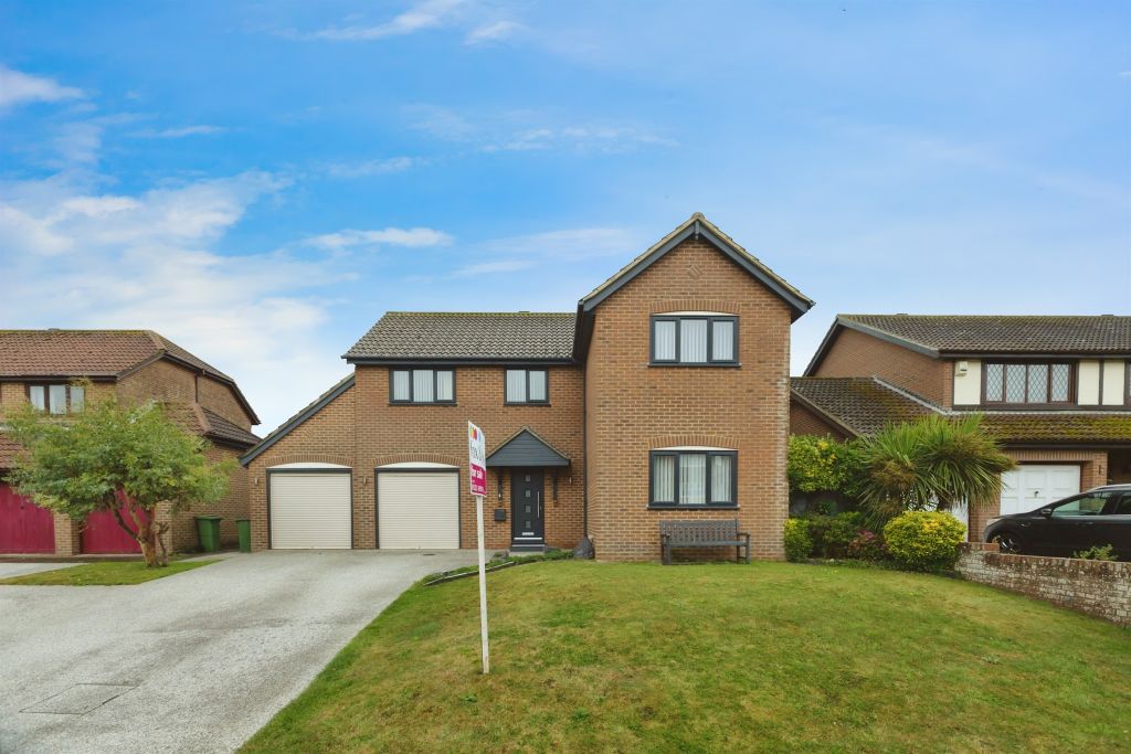 Property photo 1 of 17