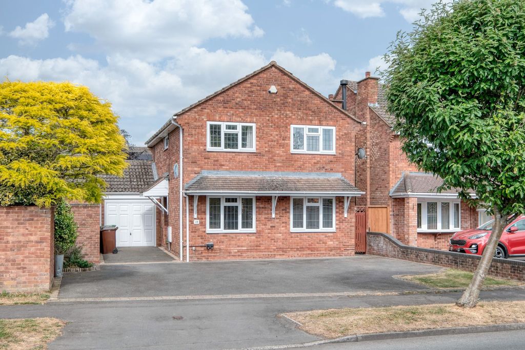 Property photo 1 of 16