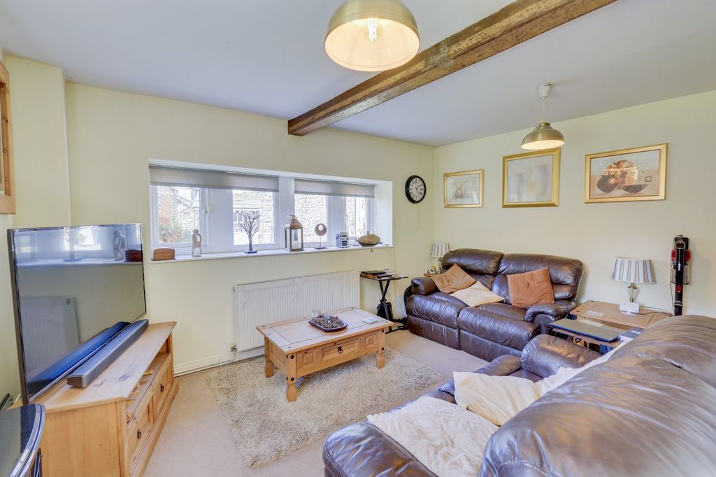 Property photo 2 of 11 Picture No. 05