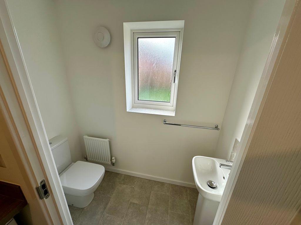 Property photo 3 of 14 Image