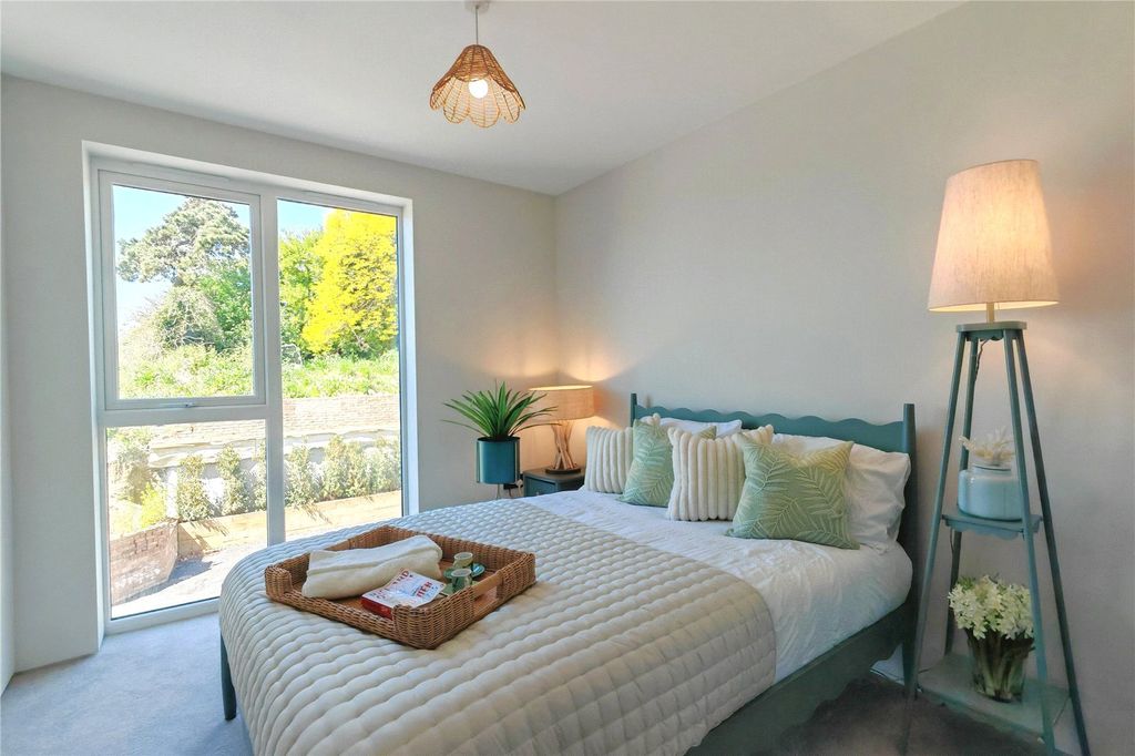 Property photo 3 of 10 Plot 1 Bedroom